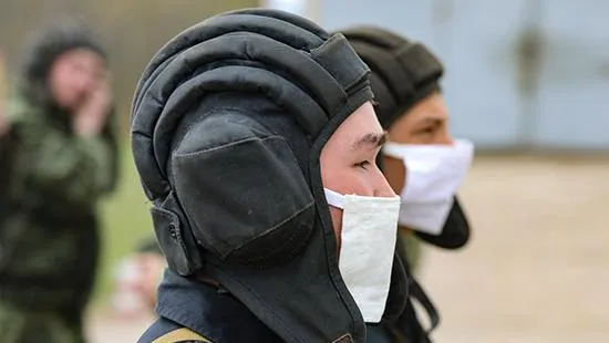 Более 1 тыс военнослужащих пройдут курс подводного вождения в Подмосковье