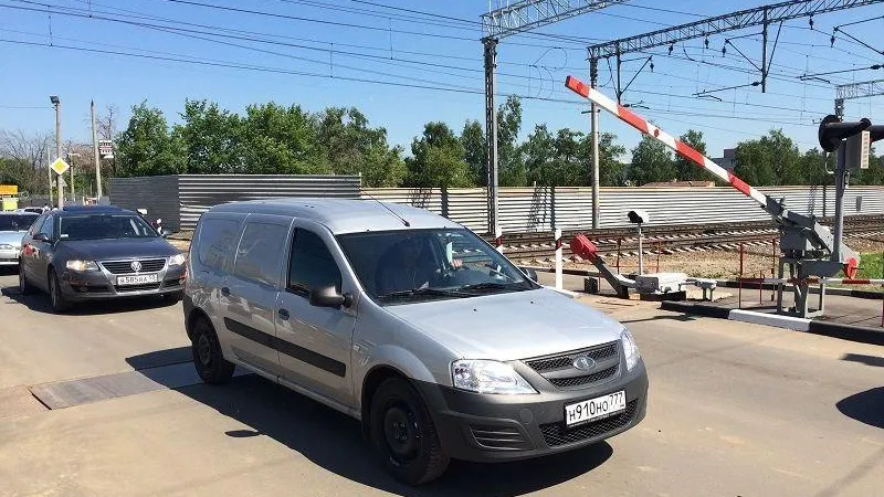 Движение автомобилей на двух переездах в Подмосковье ограничат с 20 сентября