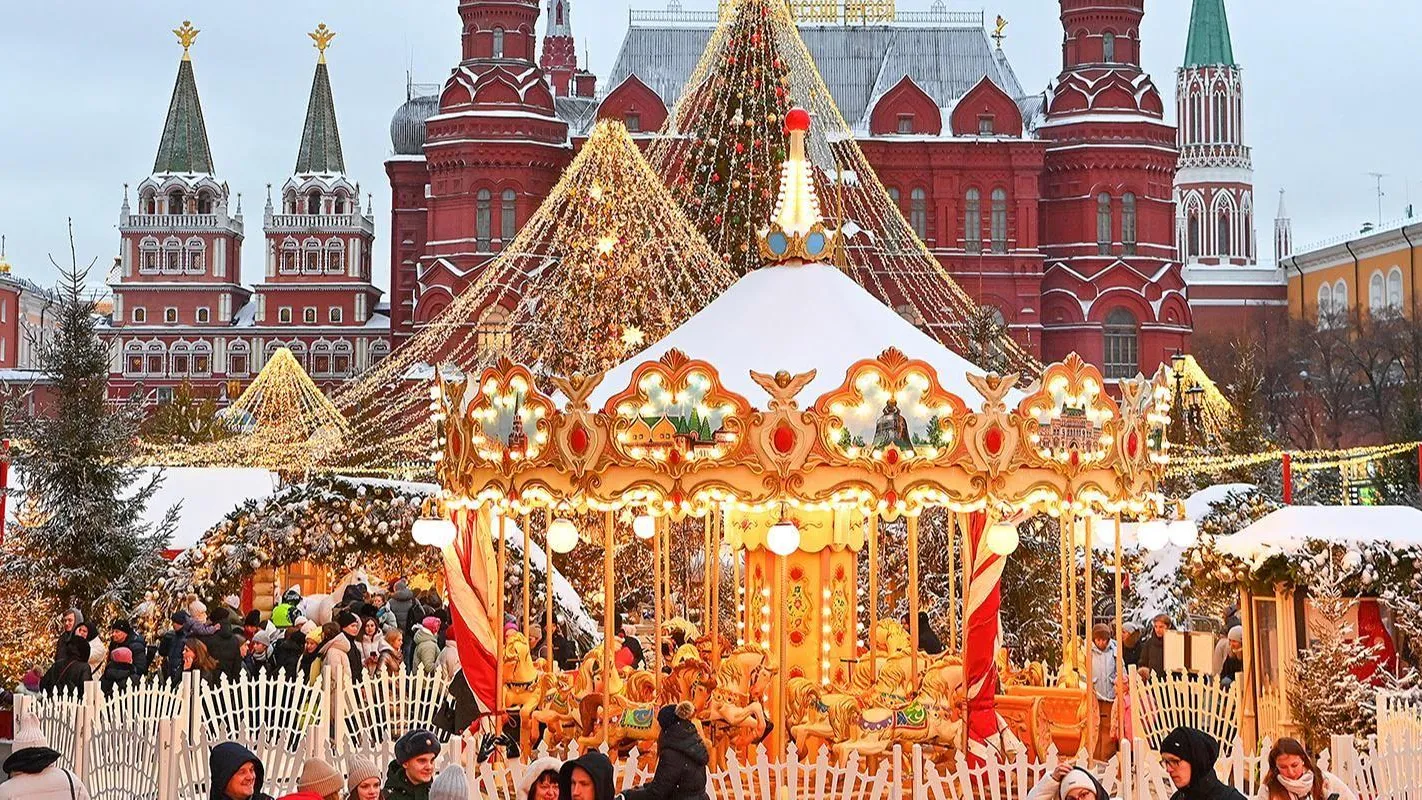 На Рождество в Москве проводят мастер-классы, спектакли и делают угощенья
