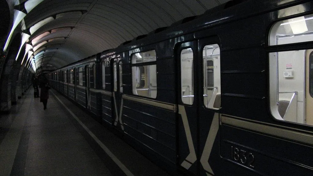 Сбой произошел на Кольцевой линии Мосметро из‑за человека на пути
