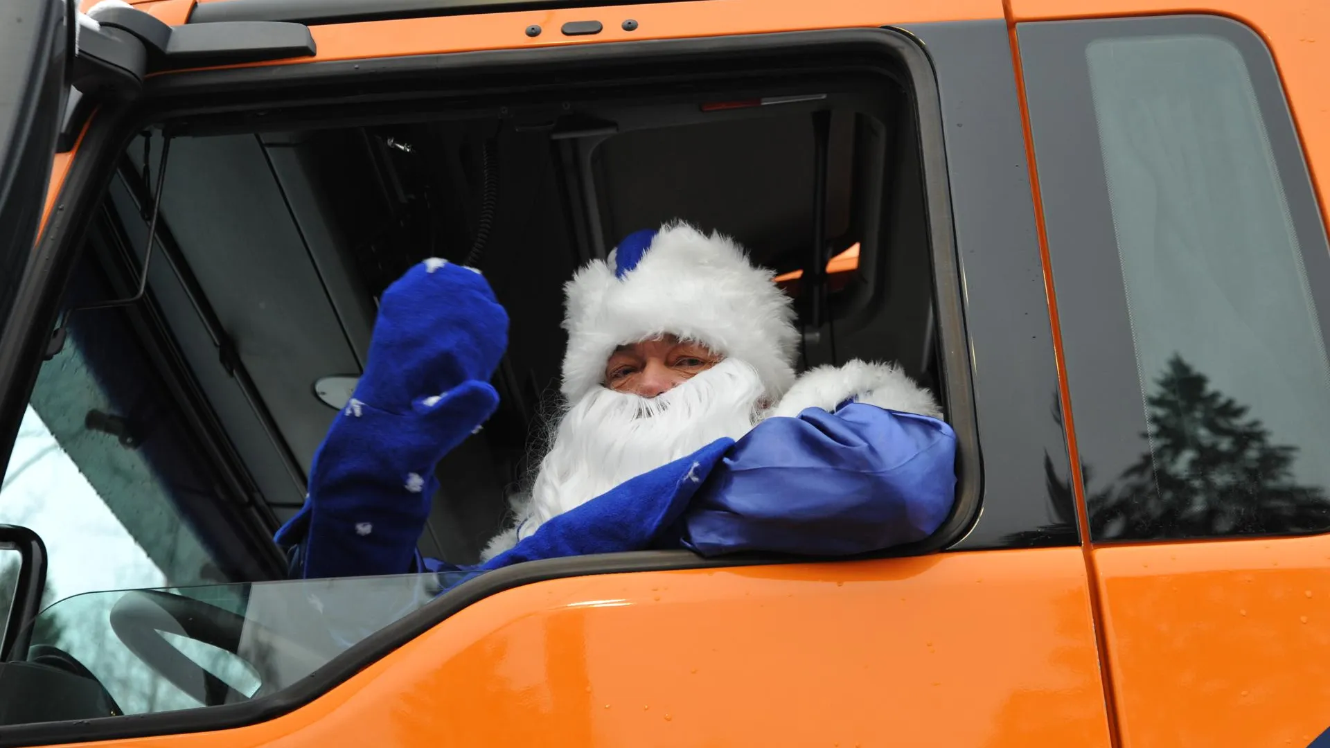 Отправка Кремлевской елки 2025