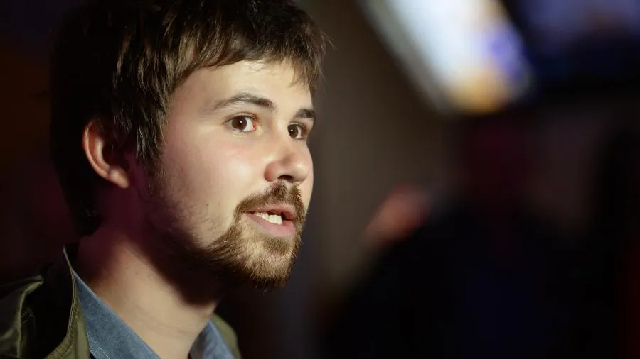 Вася Обломов* прекратил предпринимательскую деятельность в России