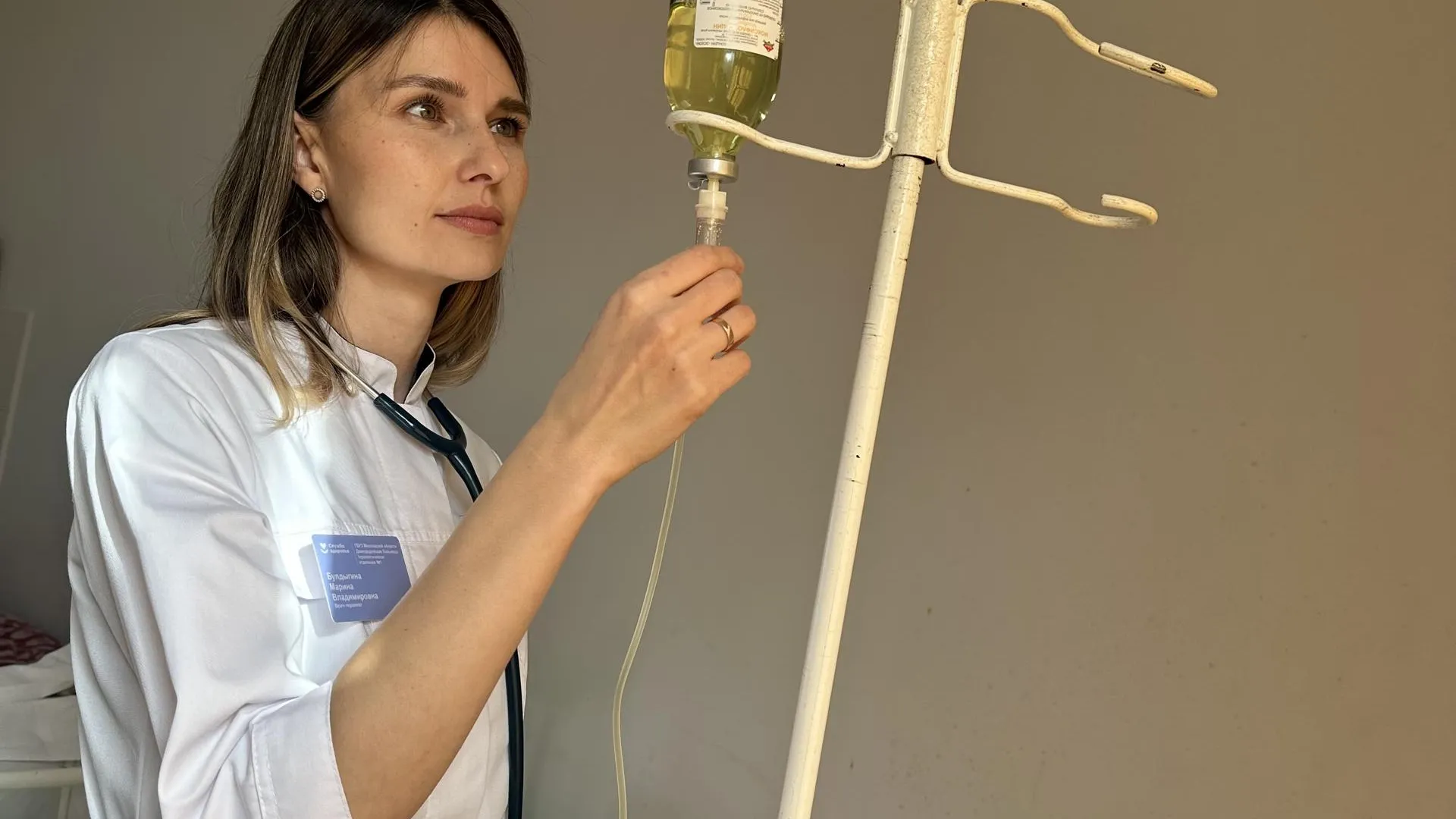 Врач за работой