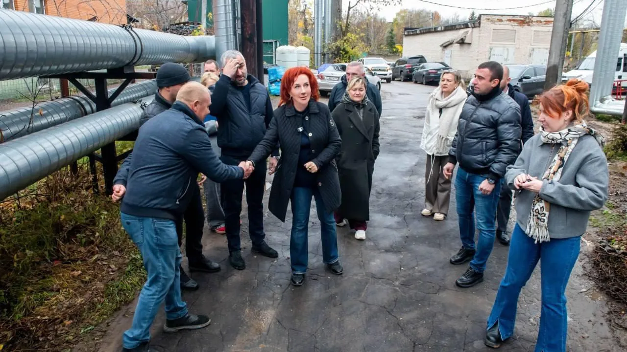 В Дедовске на улице Керамическая проводят капремонт теплотрассы