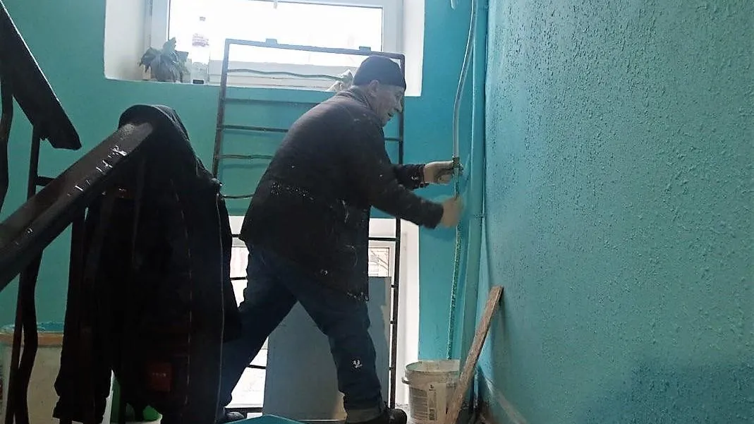 В Королеве проверили выполнение капремонта в доме по улице Ленина