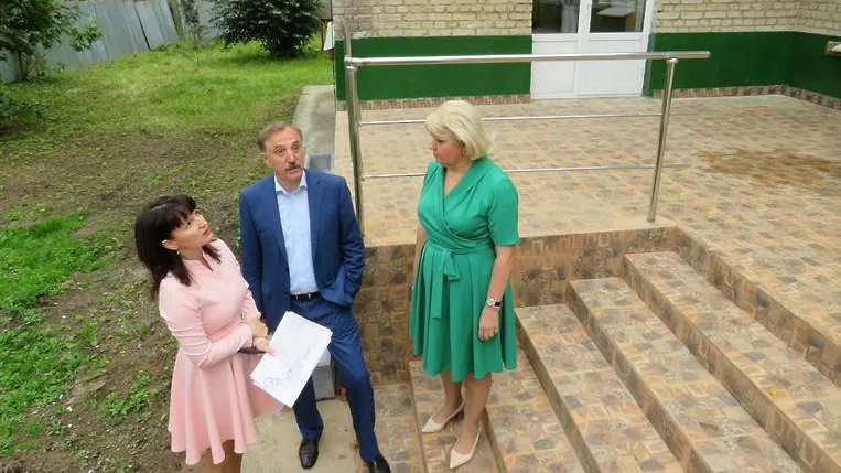 В детском саду Люберец отремонтировали крыльцо перед началом учебного года