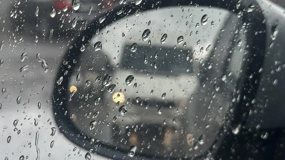 Автомобилистов Подмосковья призывают быть осторожными во время дождя