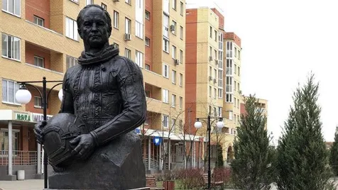 Памятник летчику‑космонавту Игорю Волку установили в Жуковском