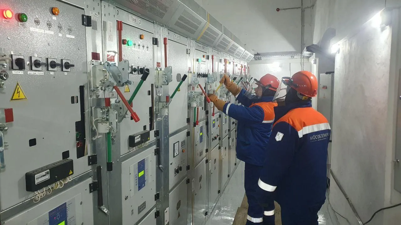Энергетики увеличили мощность электроснабжения комплекса в подмосковном поселке