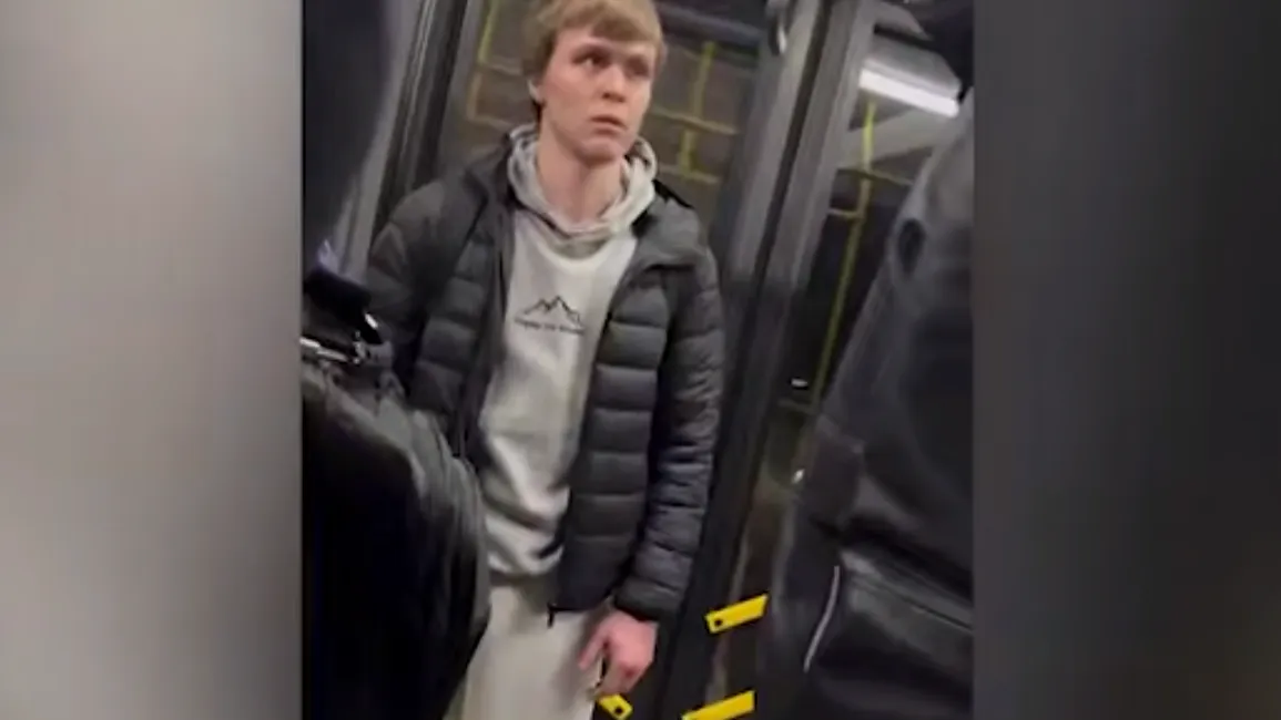 Житель Уфы стал звездой американских соцсетей после драки в автобусе