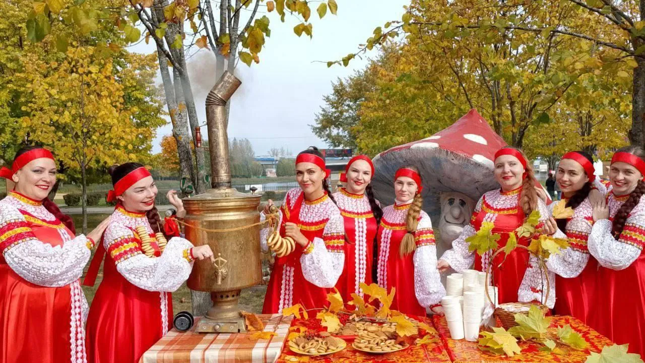 Свыше 34 тыс человек посетили мероприятие «Парки. Осень. Заряжай» в Подмосковье