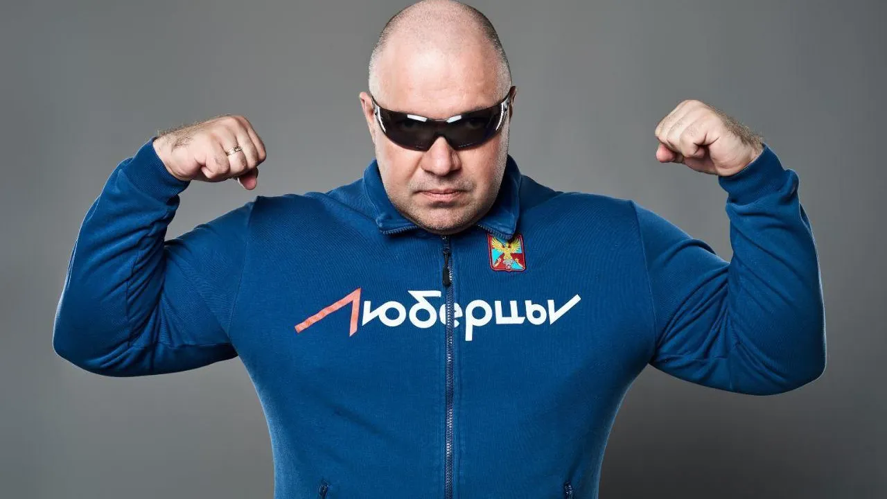 Экстремал из Люберец претендует на новый мировой рекорд по надуванию грелок на время