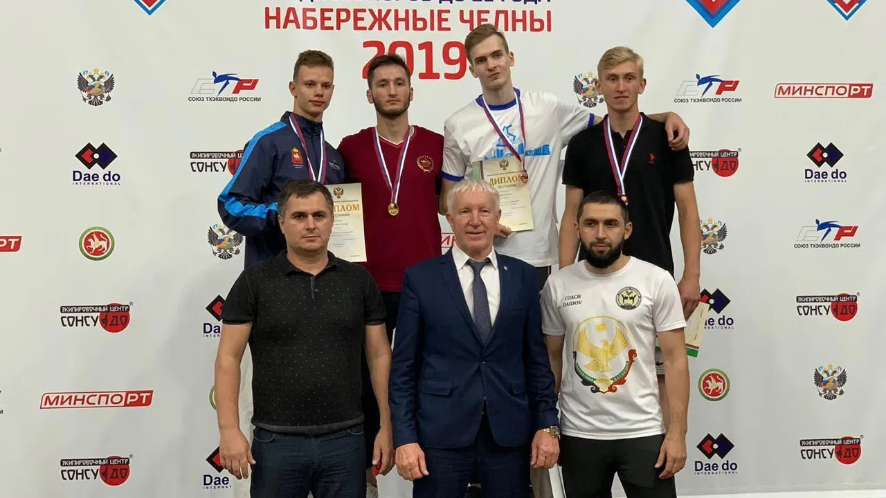Подмосковные спортсмены завоевали золото и бронзу на первенстве России по тхэквондо