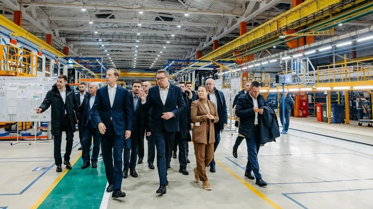 Минпромторг и Мининвест посетили крупные подмосковные предприятия
