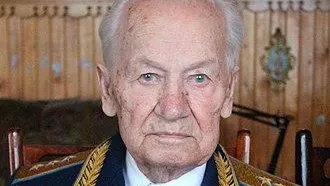 Летчика‑испытателя Ивана Гайдаенко наградили медалью в 100‑летний юбилей в Подмосковье