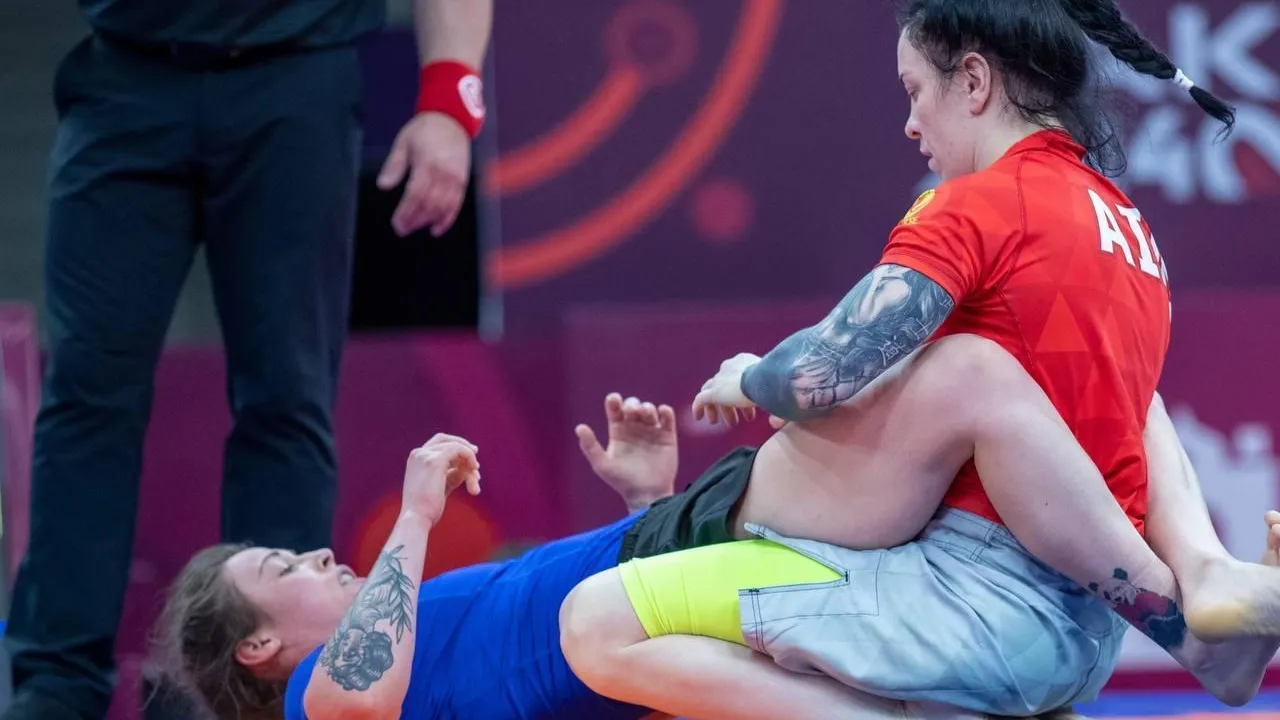 Спортсменка из Подмосковья выиграла две медали чемпионата России по грэпплингу