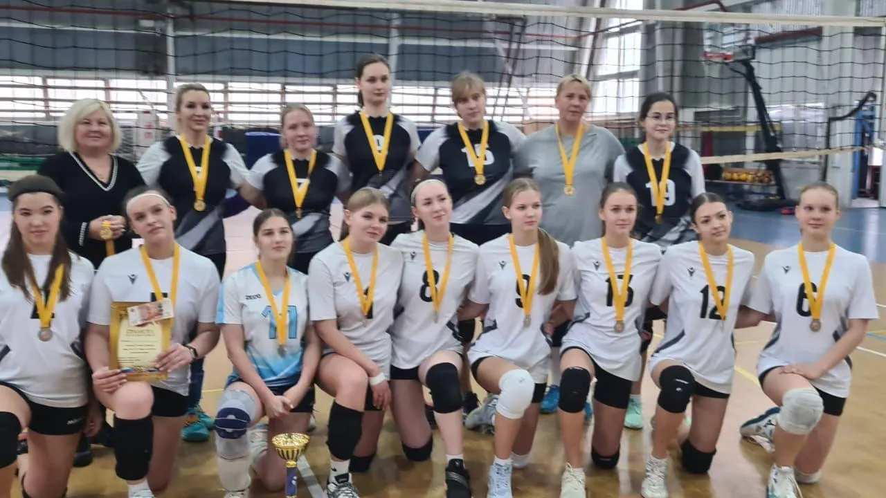 Истринские спортсмены выиграли в соревнованиях по волейболу