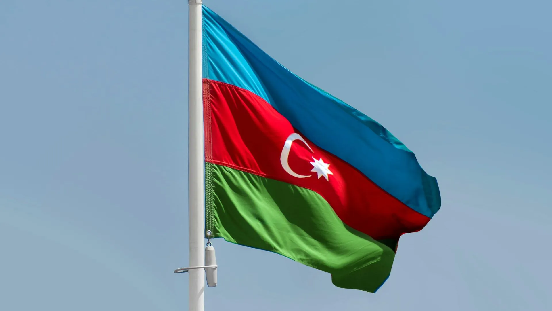 В Азербайджане депутаты попросили МИД пересмотреть сотрудничество с США