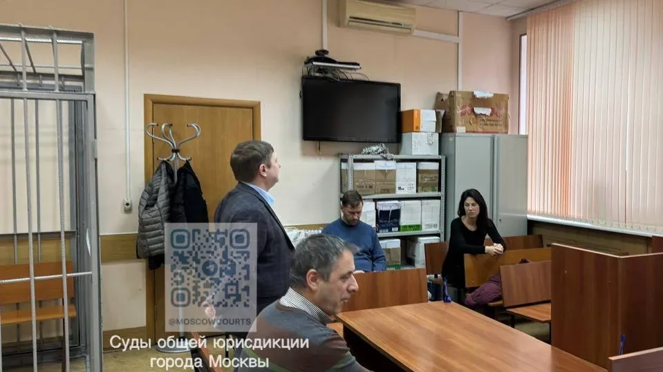 В Москве двое мужчин хотели передать иностранцам оборудование для военной техники