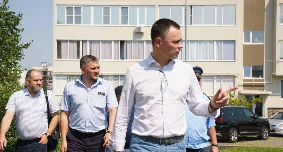 В Домодедове проверили ход работ во дворах и пешеходных зонах