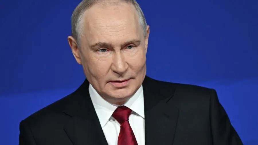 Путин поздравил граждан с Днем языков народов России