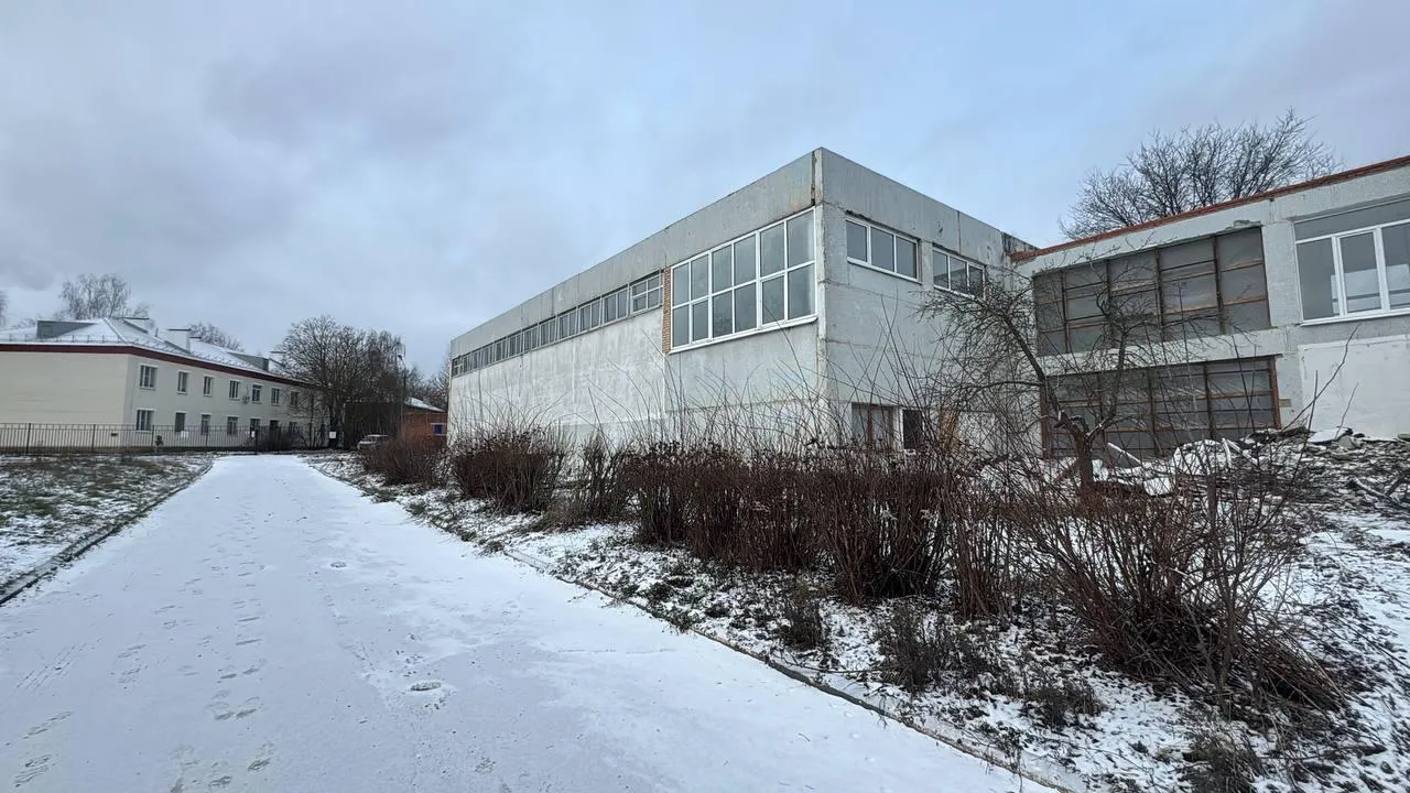 В Серпухове завершили демонтажные работы в ходе капремонта школы № 10