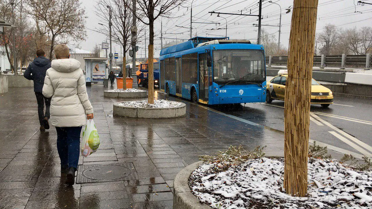 Небольшой снег и до +1 ожидается в Московском регионе в среду