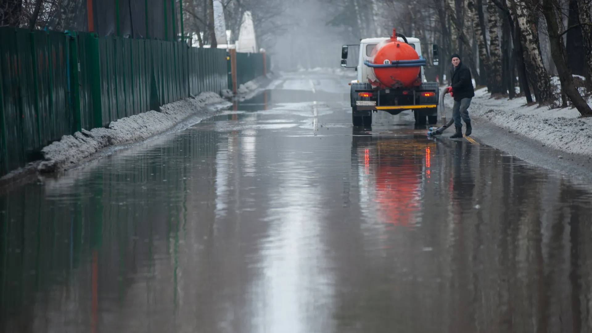 Движение ограничили на дороге в Сергиево-Посадском округе из-за подтопления