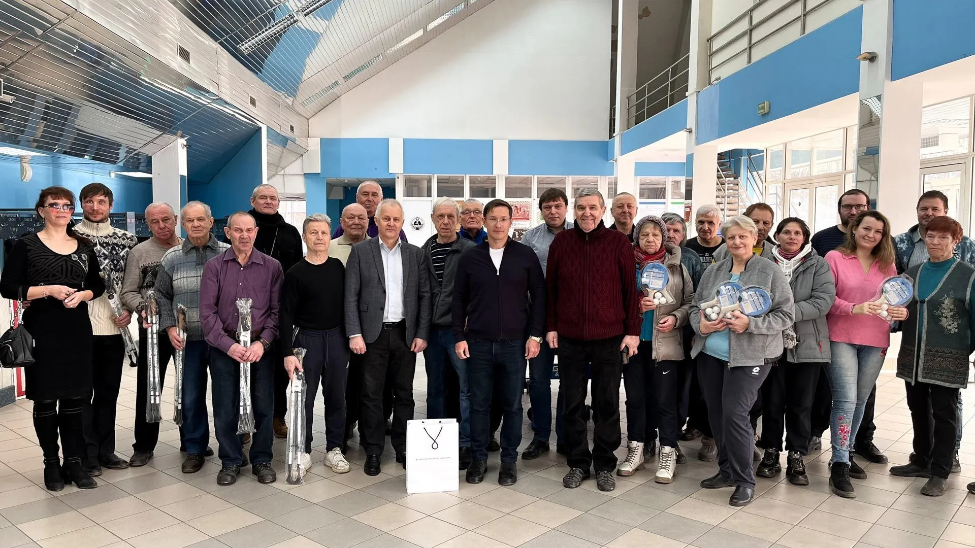 Спортивно-оздоровительному клубу в Богородском округе передан инвентарь