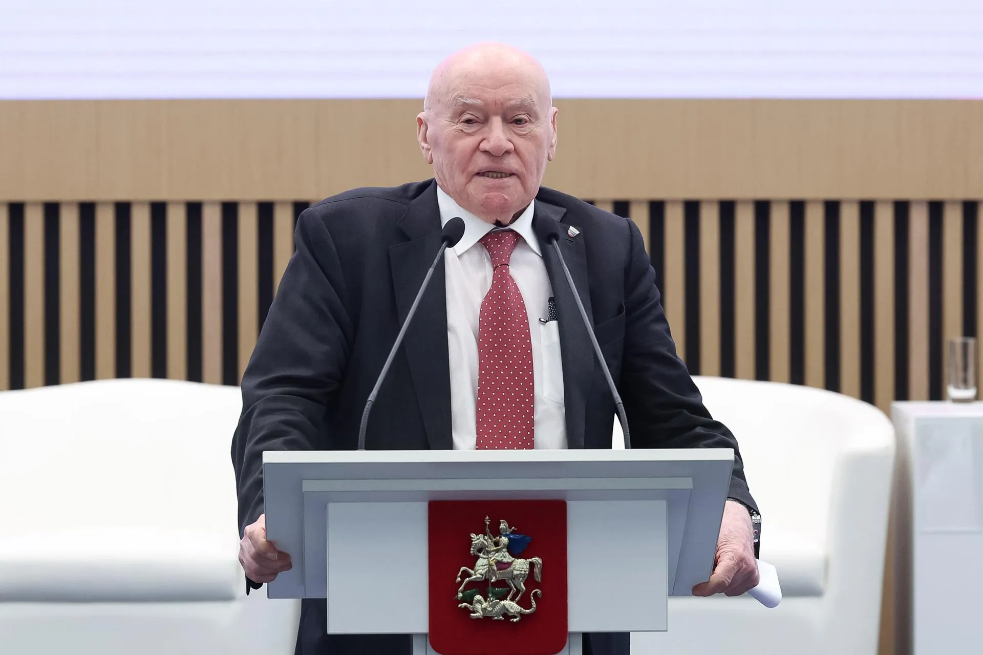 Евгений Пронин
