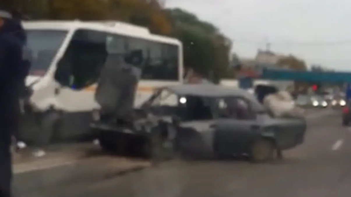 Число пострадавших в массовом ДТП в Подмосковье увеличилось до семи
