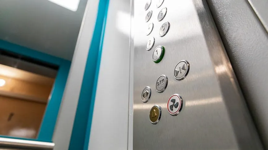 В «Мослифте» опровергли запрет на пользование лифтами 9 мая в Москве