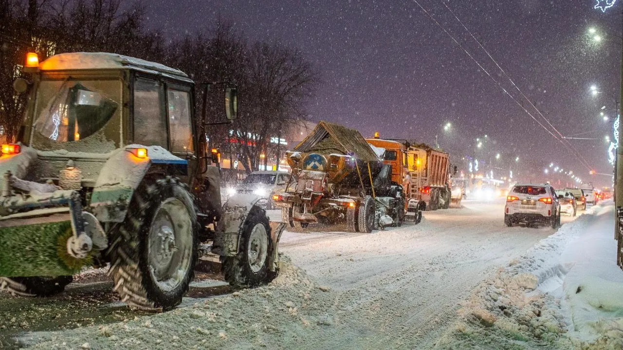 Власти Подольска поручили подрядчикам улучшить зимнее содержание региональных дорог