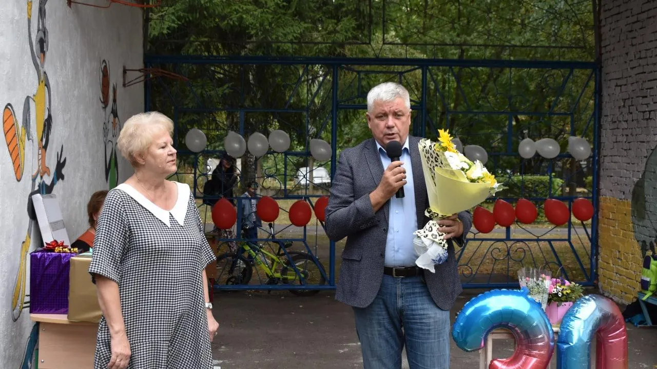 Портфели и канцелярские наборы подарили первоклассникам Центра особенных детей в Балашихе