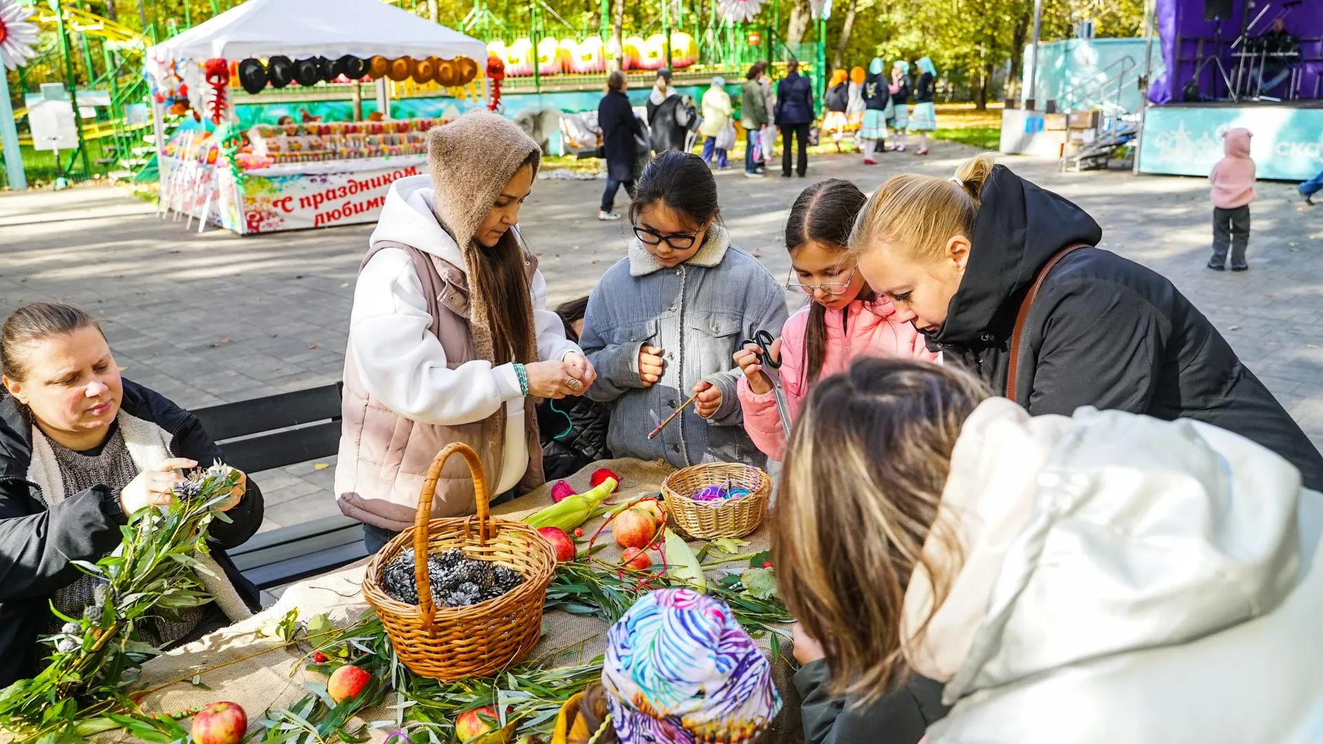 В Химках провели семейный праздник «Дары осени»