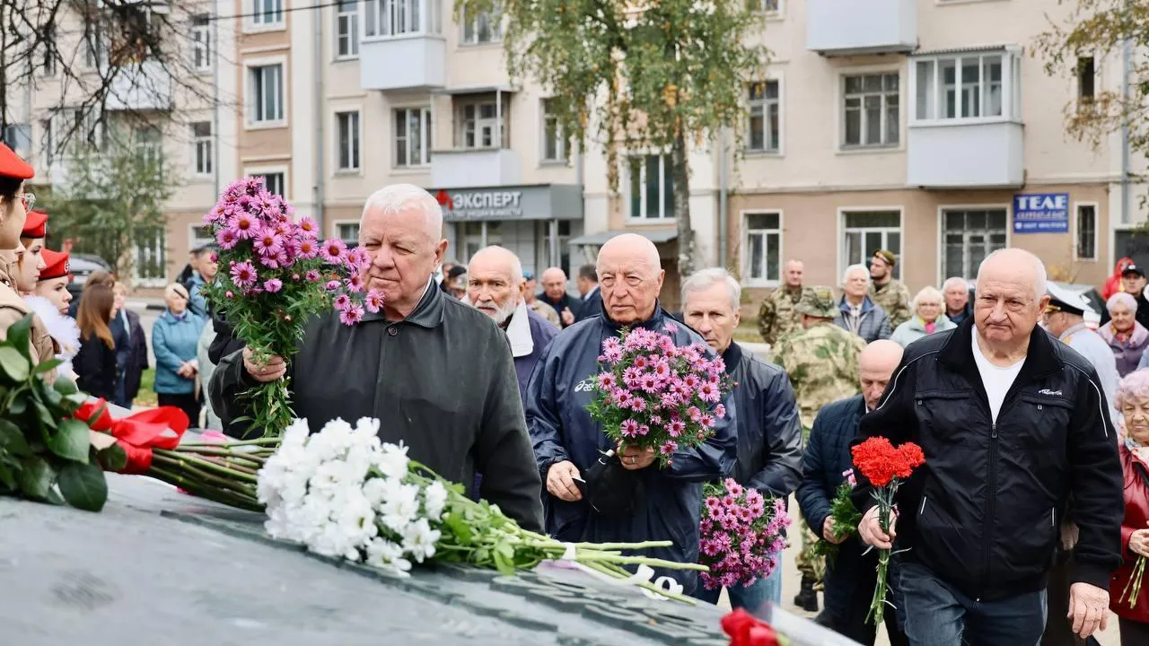 Павловский Посад почтил память Юлиана Семенова