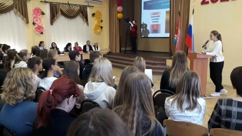 Школьникам Люберец рассказали об их правах и обязанностях в рамках Дня правовой помощи