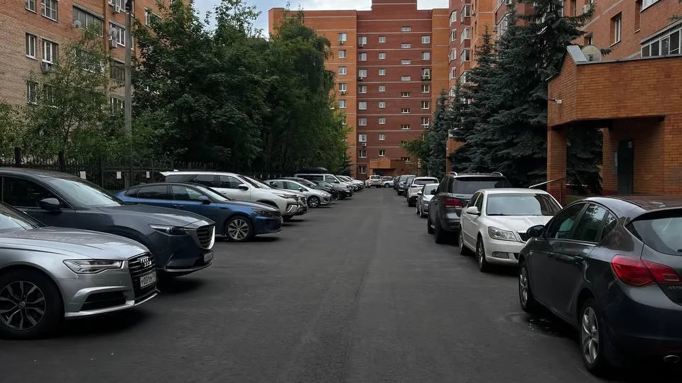 Благоустройство дворов продолжается в Балашихе