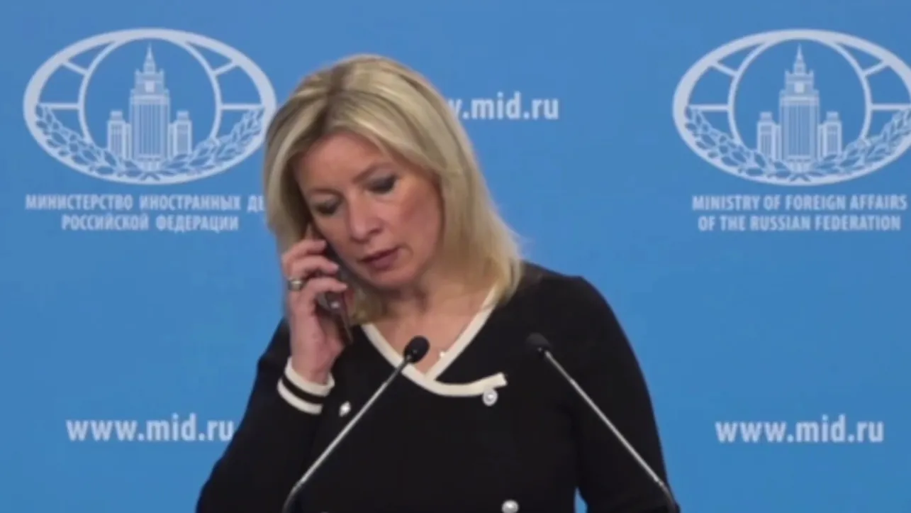 Захарова назвала фейком публикации о якобы постановке со звонком на брифинге