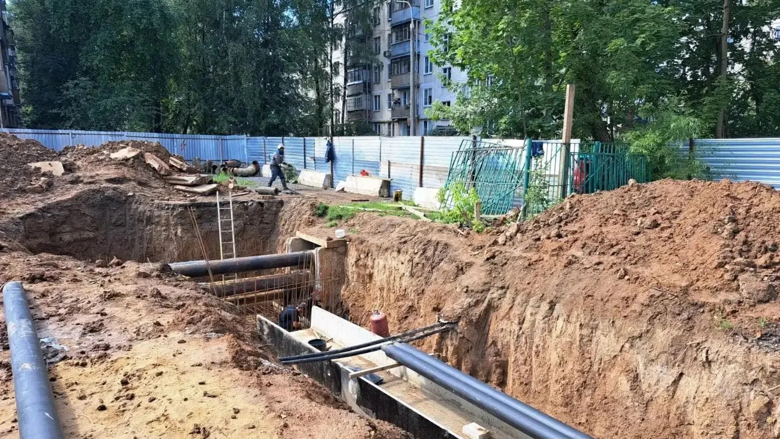 В Долгопрудном начали монолитные работы в школе № 7