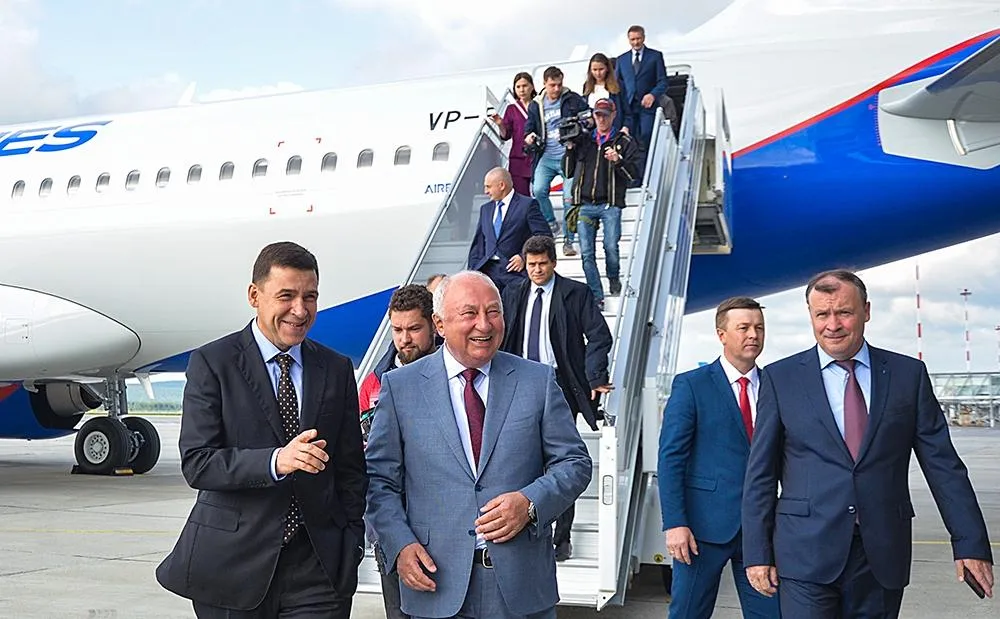 Сергей Скуратов и момент встречи первого Airbus Neo