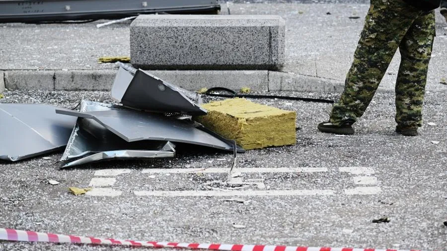 Обломки БПЛА ВСУ упали на дом и заправку в Воронежской области