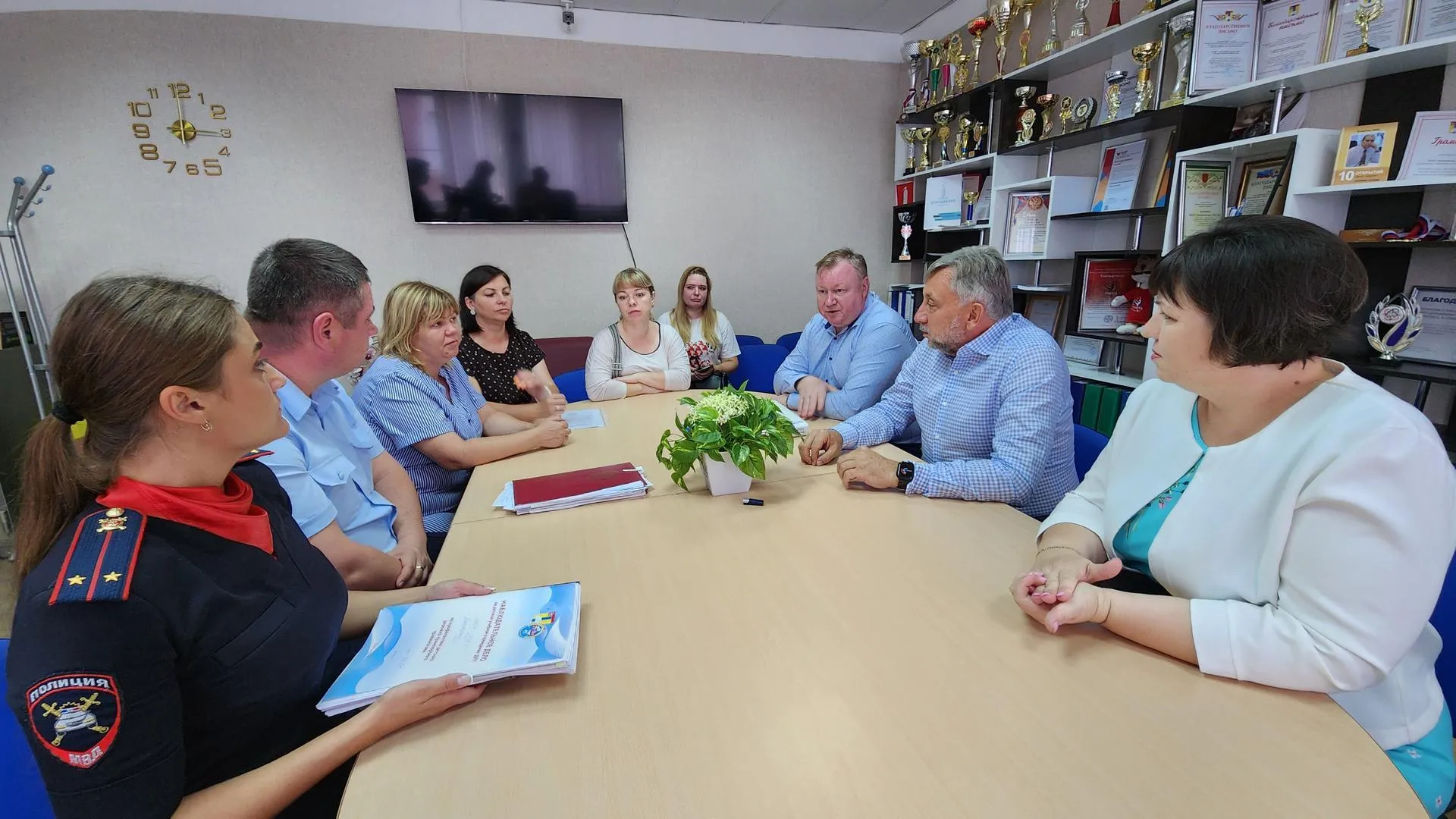 В Домодедове комиссия проверила готовность СОШ № 1 к началу нового учебного года
