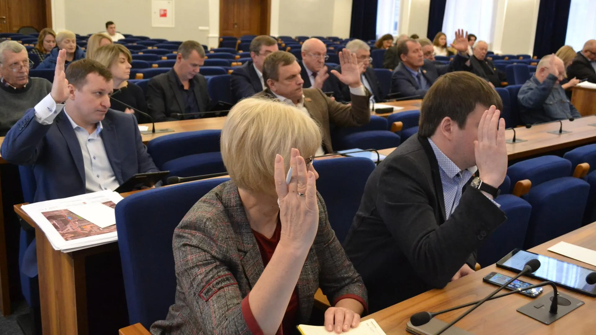 Депутаты Балашихи поддержали увеличение размера выплат почетным жителям округа на 10%