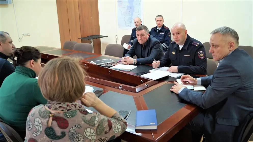 Госавтоинспекторы Подмосковья встретились с руководителями автотранспортных предприятий