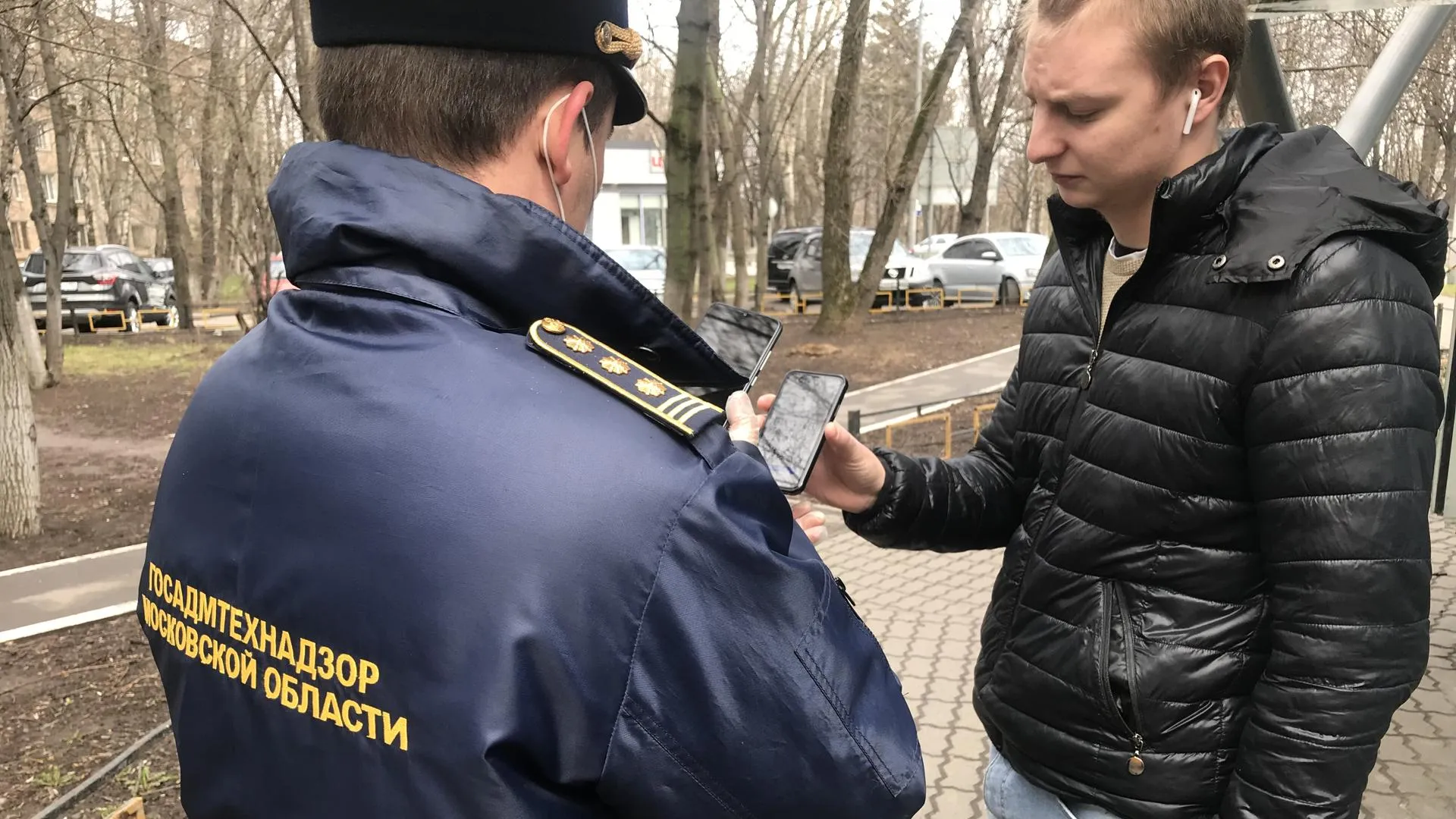 Госадмтехнадзор проверил пропуска более чем у 1,7 тыс граждан в Подмосковье за день