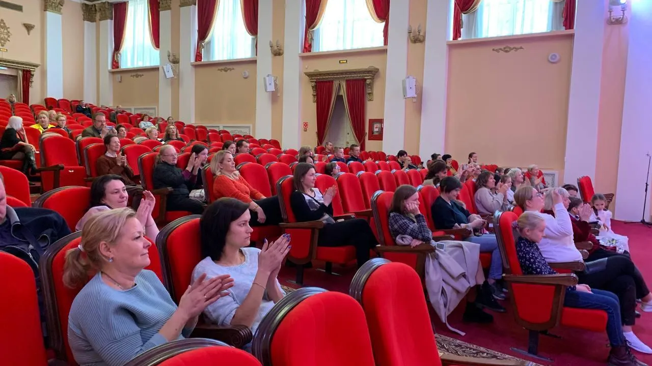 В 5 округах Подмосковья прошли конкурсы творческих коллективов