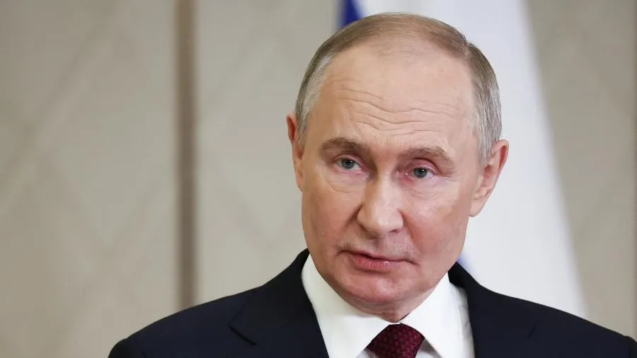Путин: нелегальные мигранты должны урегулировать свой статус до 30 апреля
