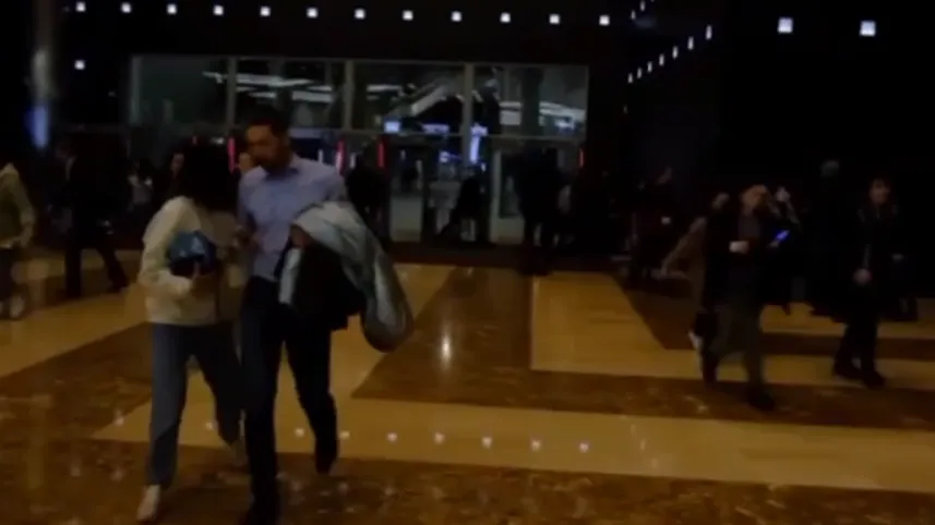 В Сети разместили видео первых минут расстрела людей в Crocus City Hall